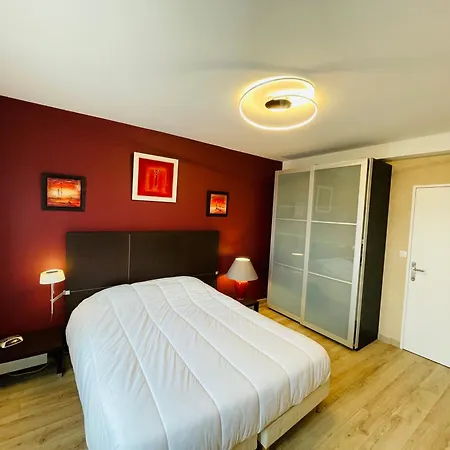 Apartman Yucca, Avec Garage Prive Et Balcon