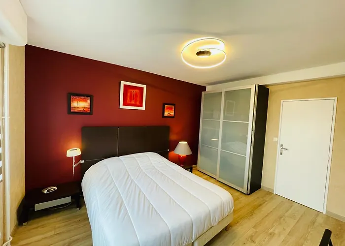 Apartman Yucca, Avec Garage Prive Et Balcon