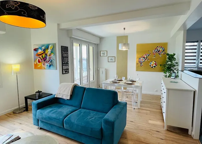 Yucca, Avec Garage Prive Et Balcon Apartman